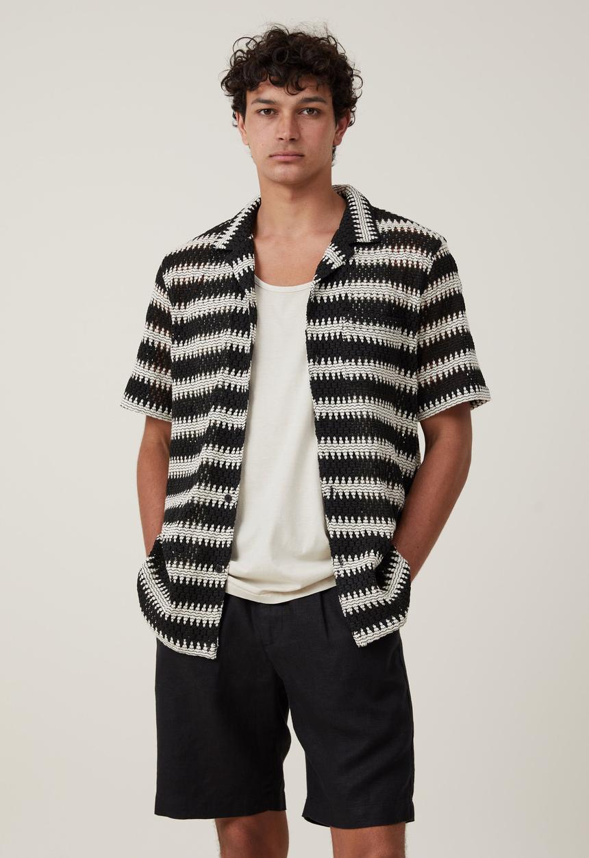 Cotton On - Linen pleat short - black 