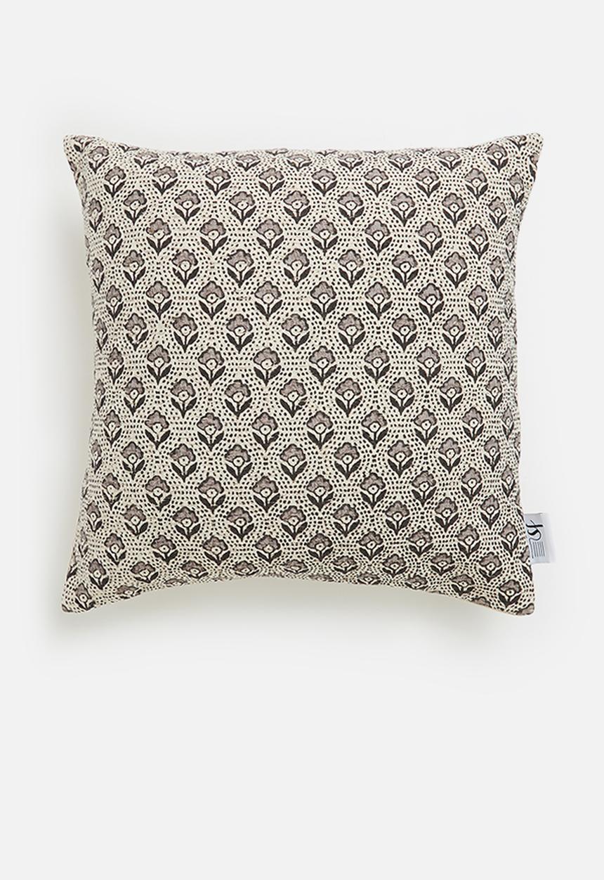Sixth Floor - Flo woven cushion cover - Natural