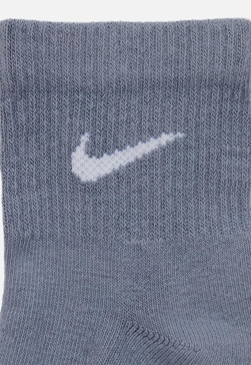 Nike - Nike everyday plus cushioned - multi-color