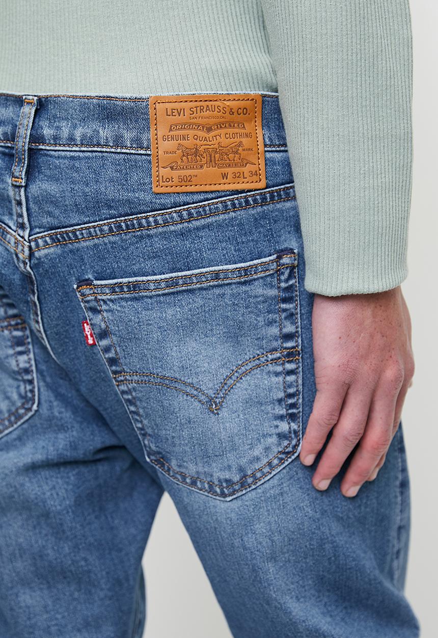 Levi’s® - 502™ Taper za a step ahead - blue