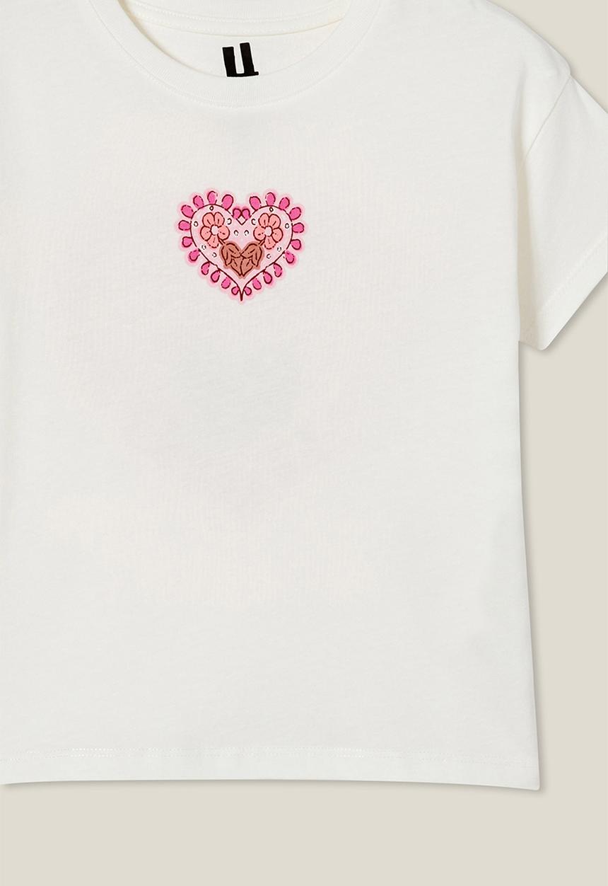 Cotton On - Poppy short sleeve graphic print tee - vanilla/stay wild heart
