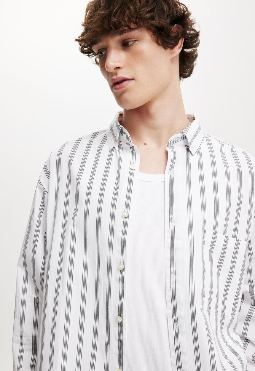 Cotton On - Loose fit long sleeve shirt - white stripe