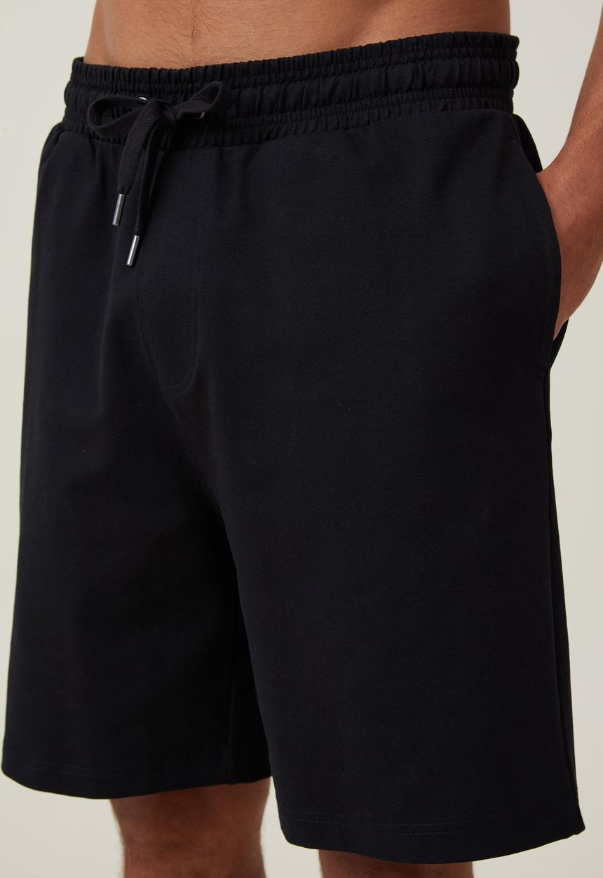 Cotton On - Oversized fleece short - black