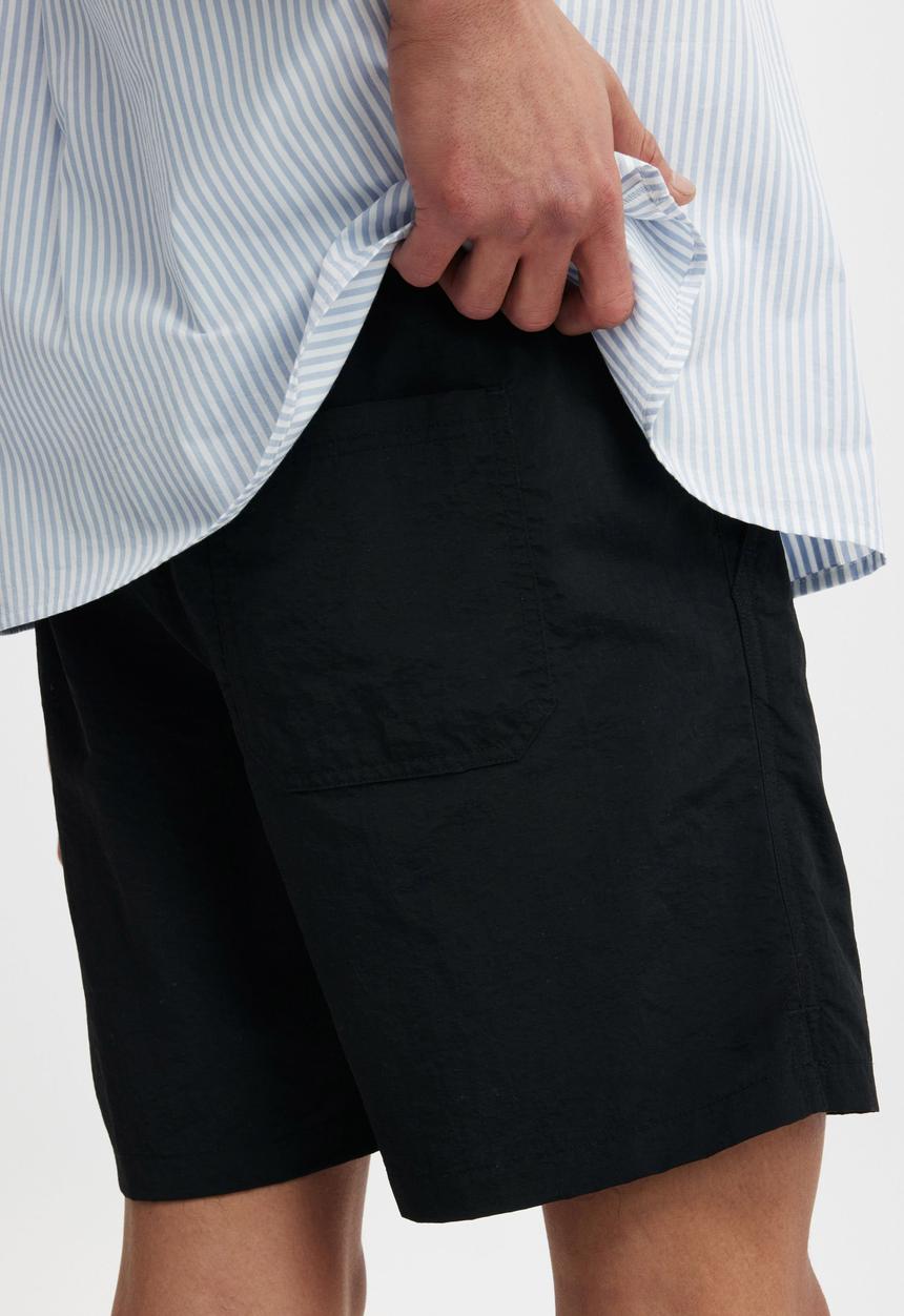 Cotton On - STREET SHORT - BLACK