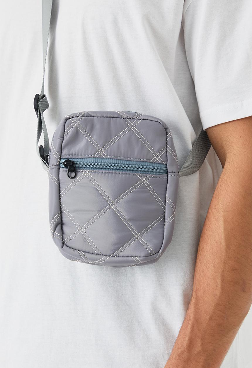 boohooMAN - Mini Cross Body Nylon Bag - grey