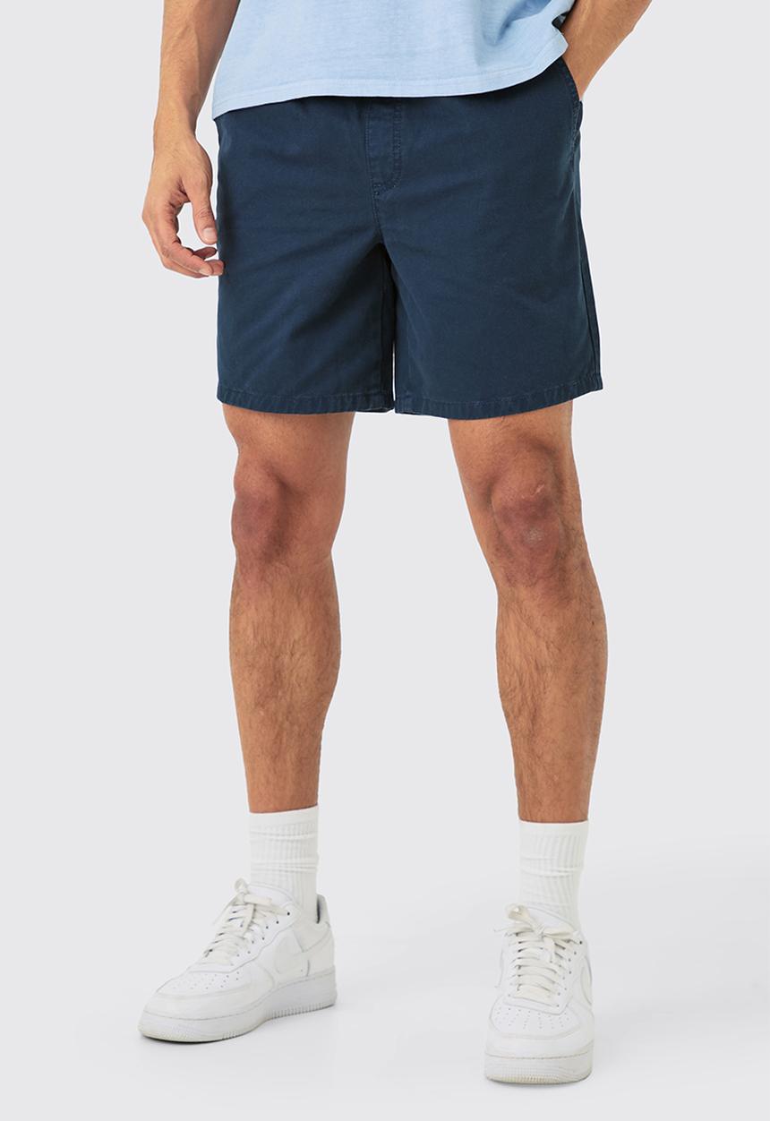 boohooMAN - Shorter Length Relaxed Fit Elasticated Waist Chino Shorts In Navy - Navy