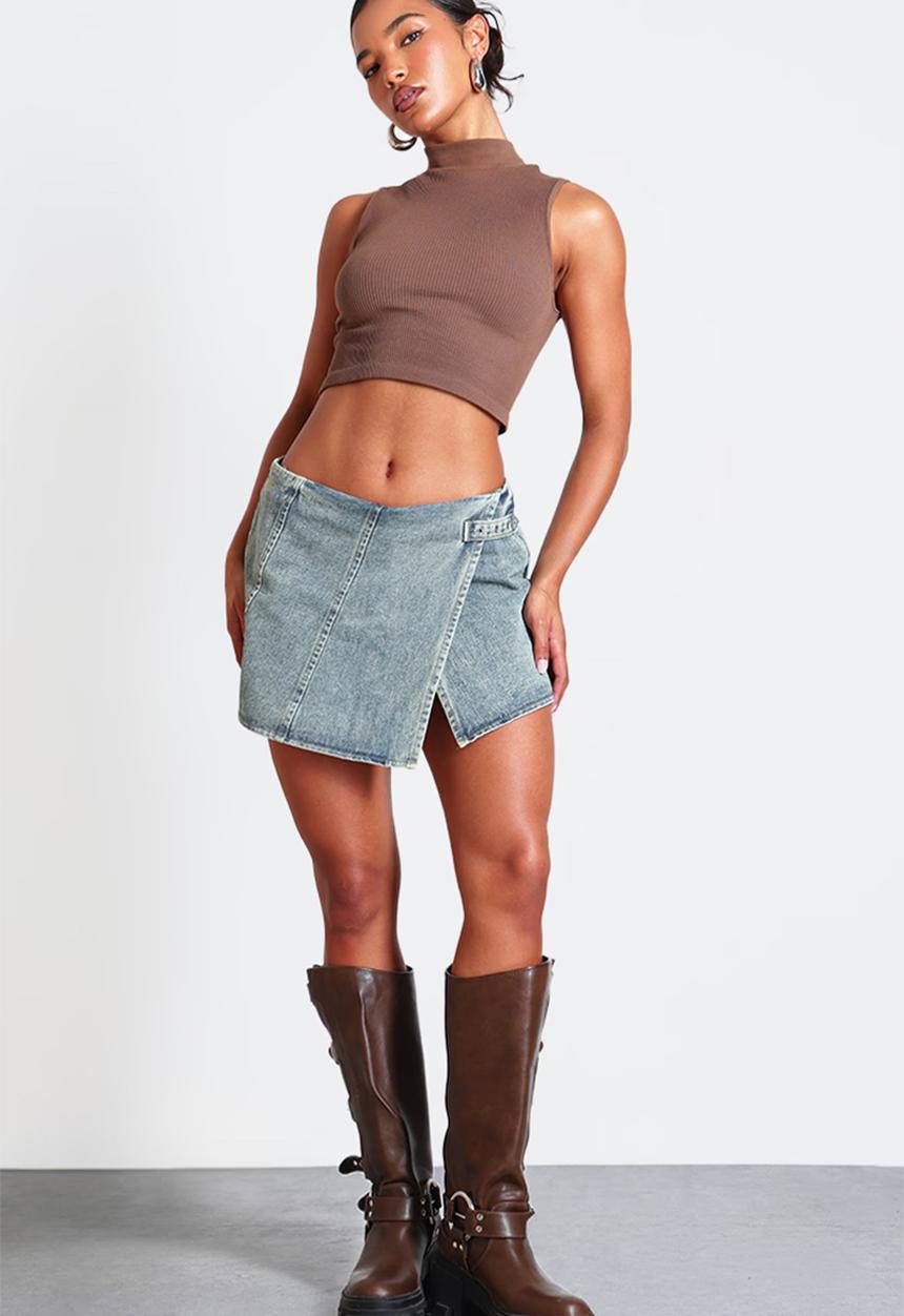 PrettyLittleThing - Mid Rise Denim Wrap Over Mini Skirt - Vintage Wash