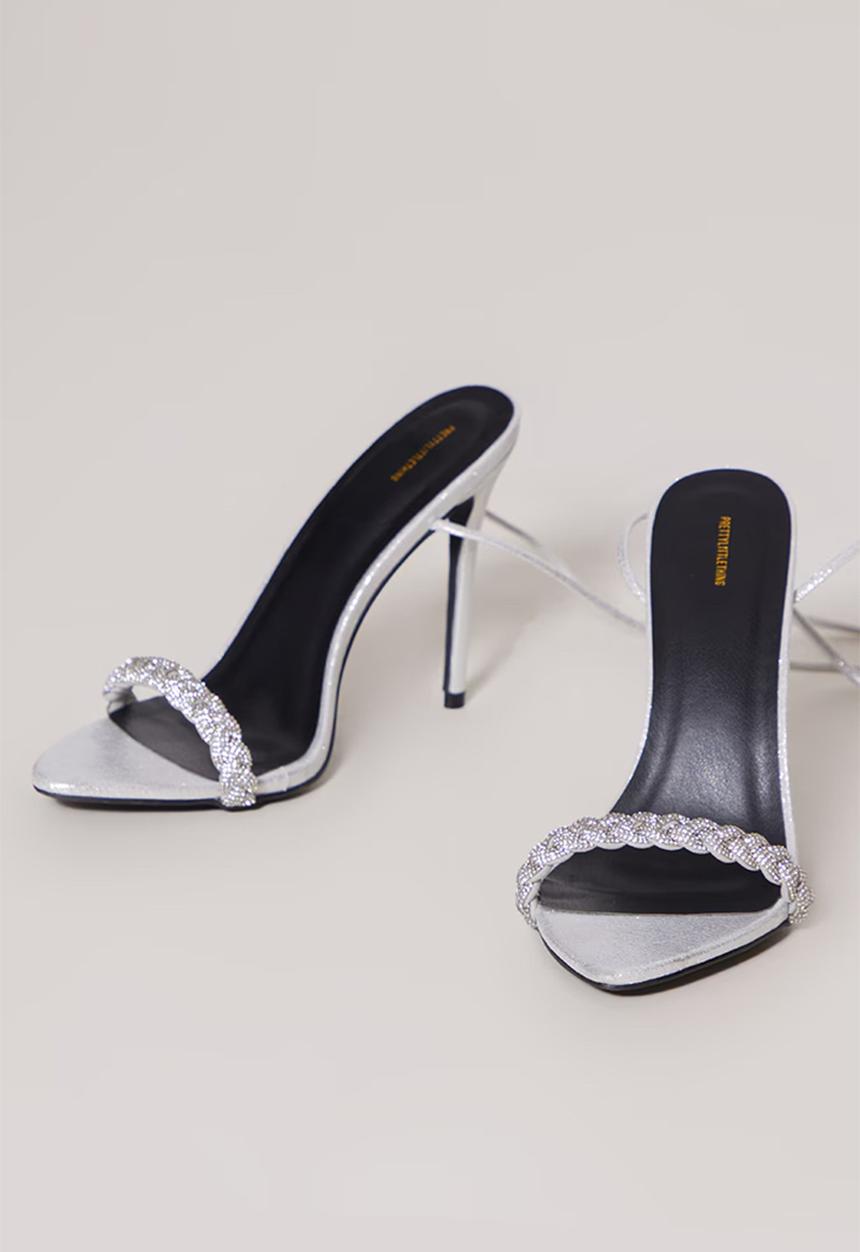 PrettyLittleThing - Round Diamante Plaited Strap Barely There Lace Up Sandals