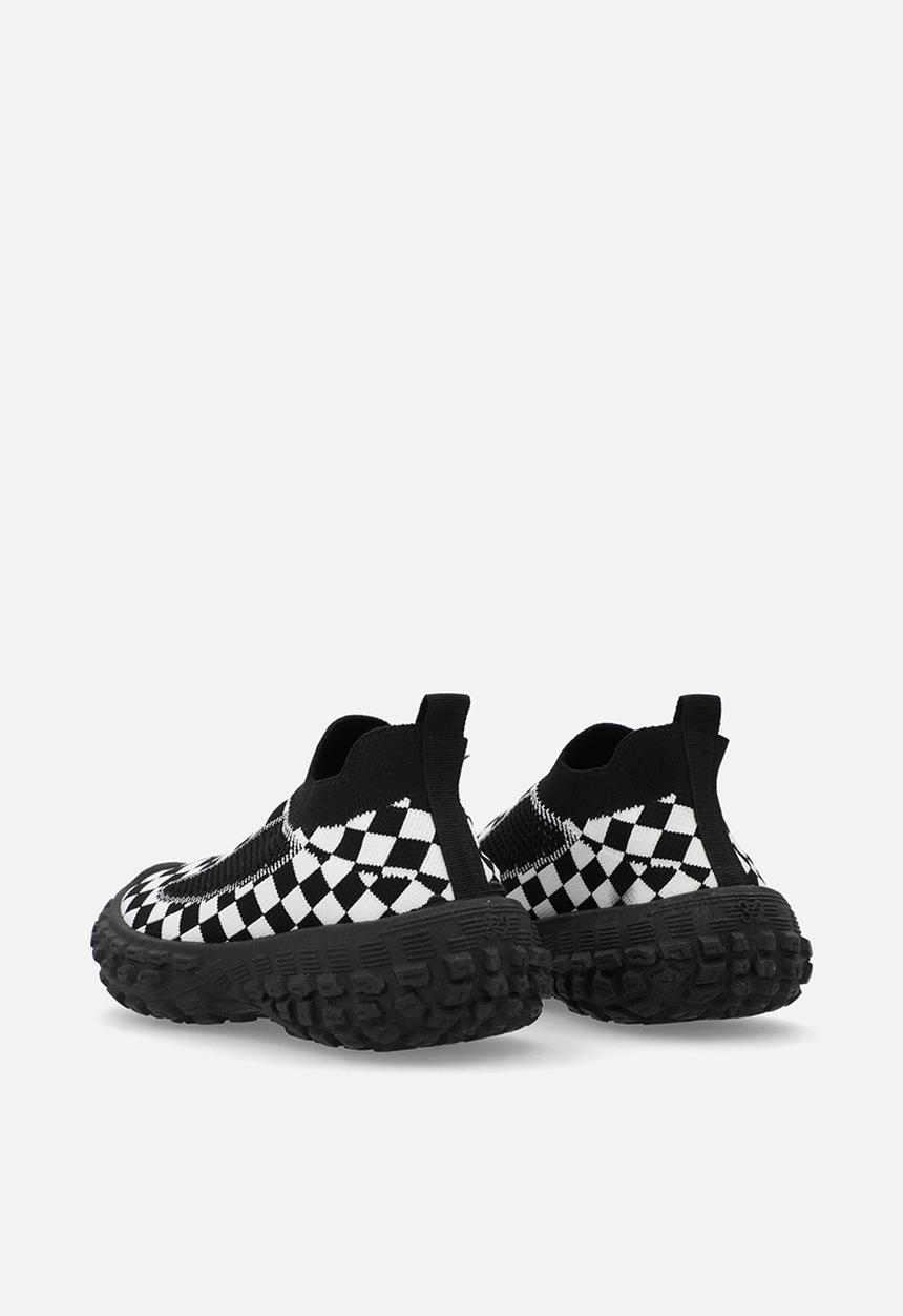Pop Candy - Checker board slip on sneakers - black