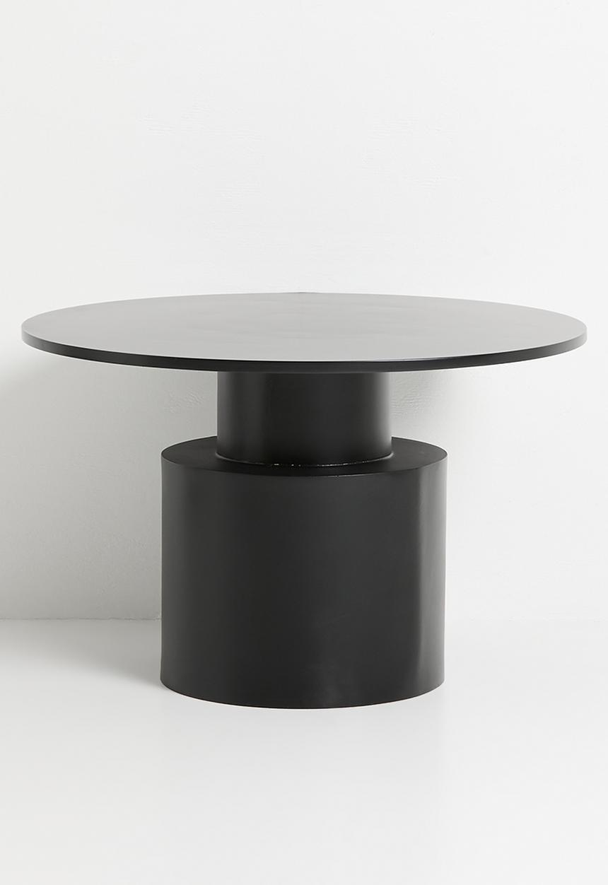 Native Decor - Totem nested coffee table set of 2 - black