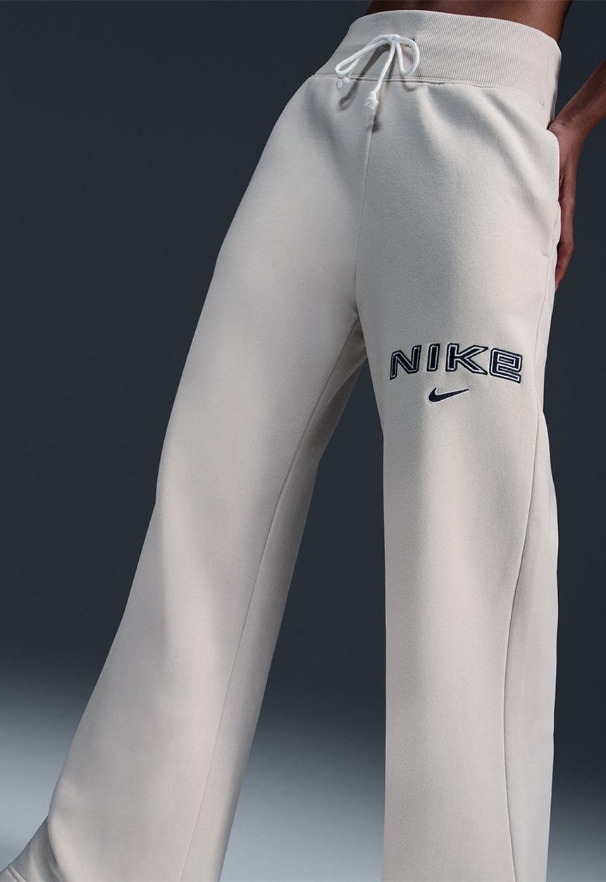 Nike - Nike Sportswear Phoenix Wide Pant - lt orewood brn