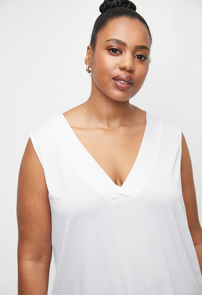 edit - V-Neck Vest  Plus - White