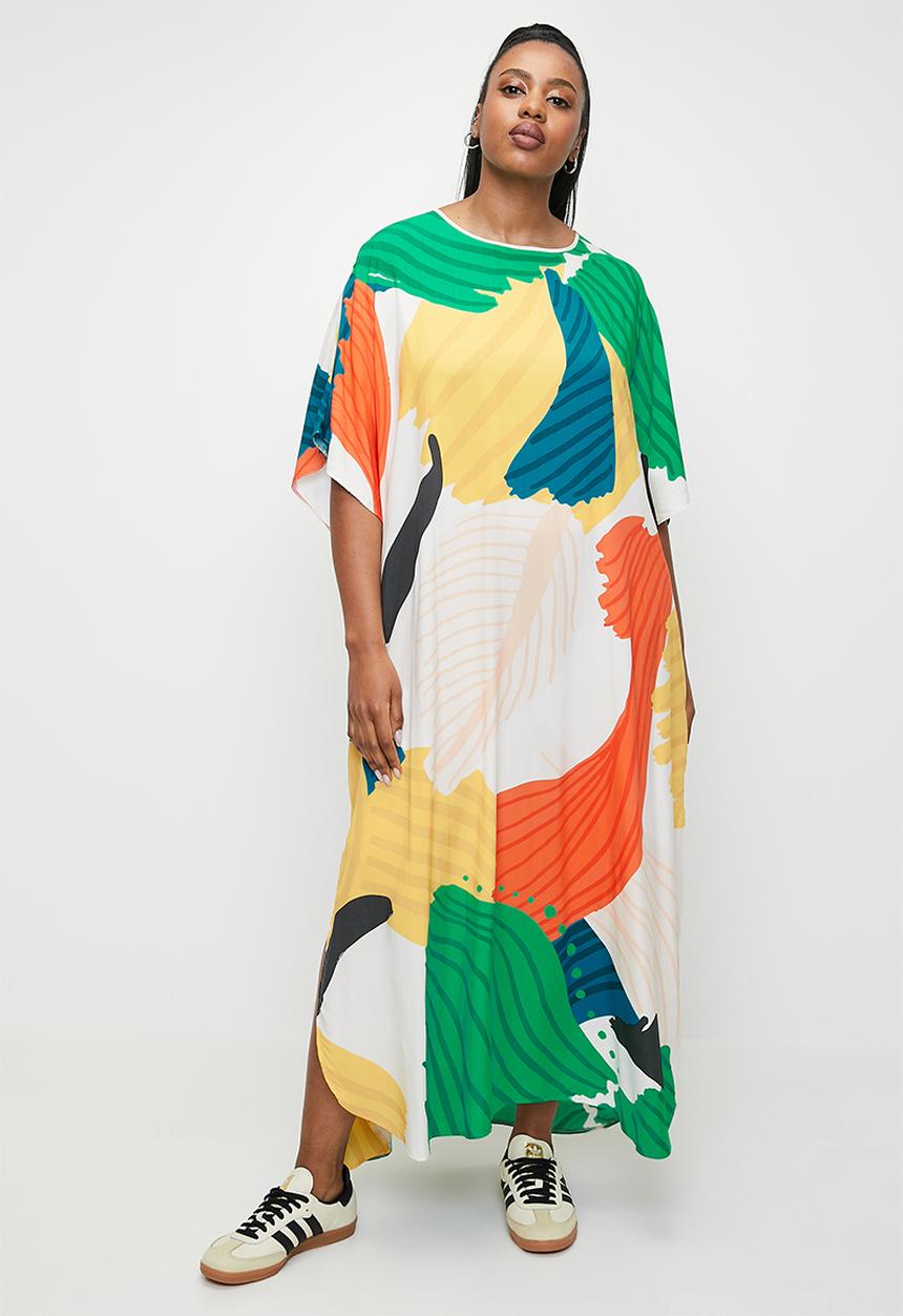 Superbalist - Woven T-shirt dress - gauguin macro floral