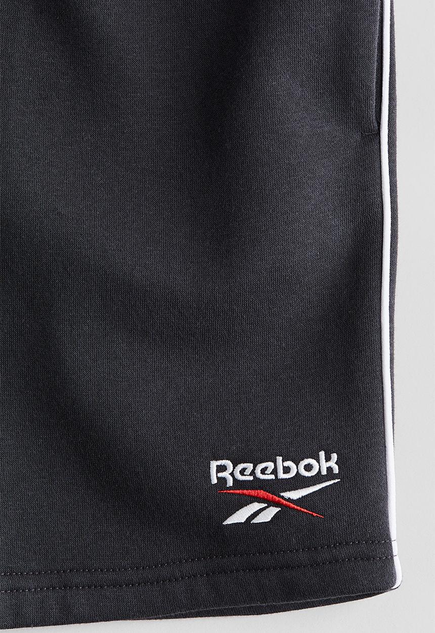 H&M - Reebok X H&M: Embroidered-motif pull-on sweatshirt shorts - black