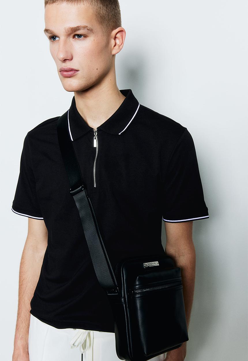 H&M - Slim fit zip-top polo shirt - black