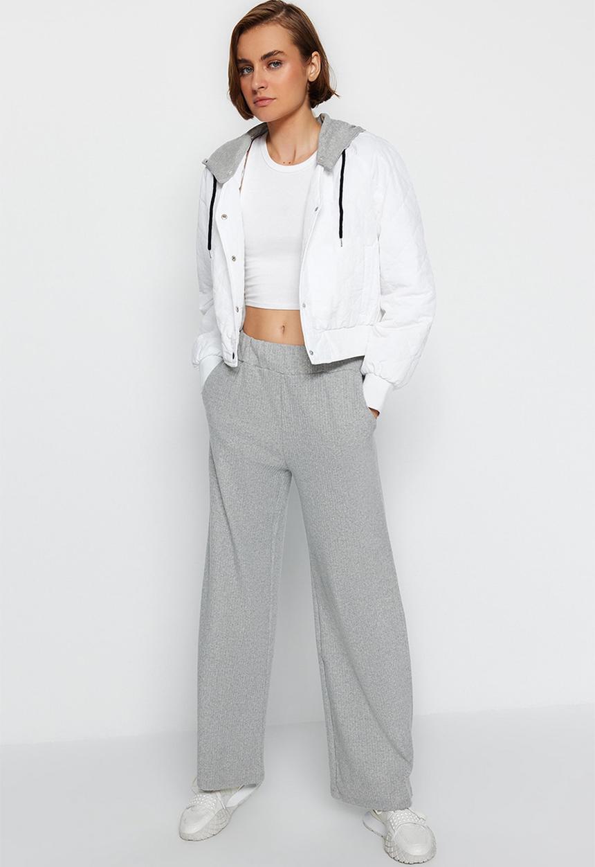 Trendyol - Wide Leg/Relaxed Fit Ribbed Knitted Sweatpants - Gray 