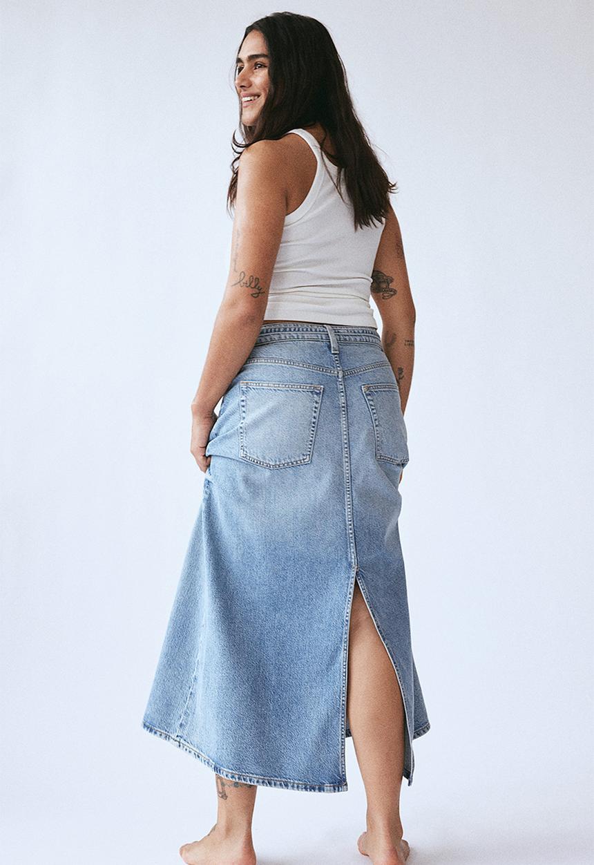 H&M - Feather soft denim skirt - light denim blue