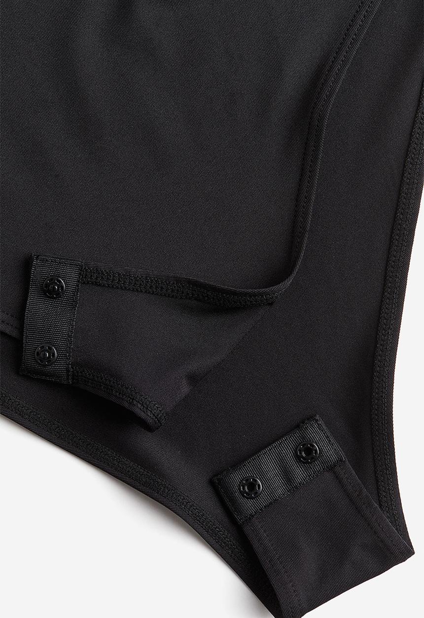 H&M - Bead-detail body - black