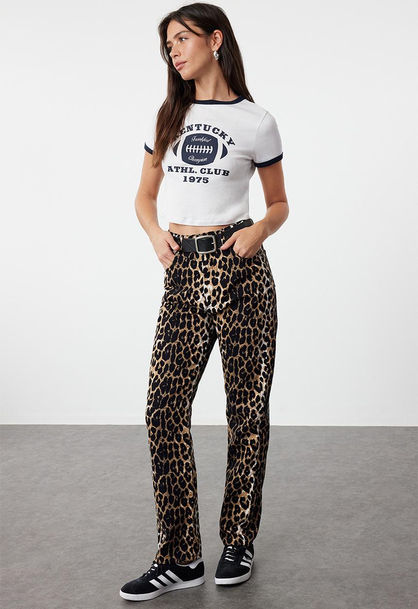 Trendyol - Leopard patterned straight cut woven trousers - brown 