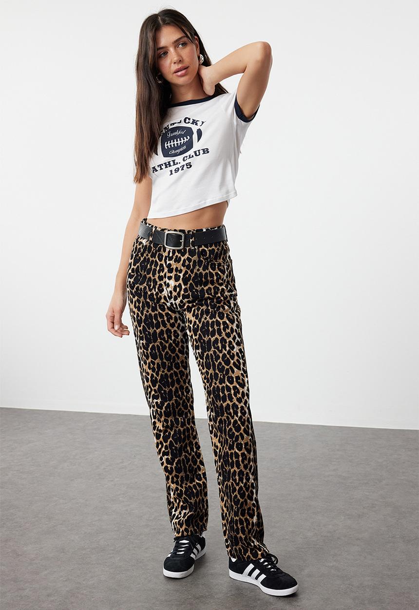 Trendyol - Leopard patterned straight cut woven trousers - brown 