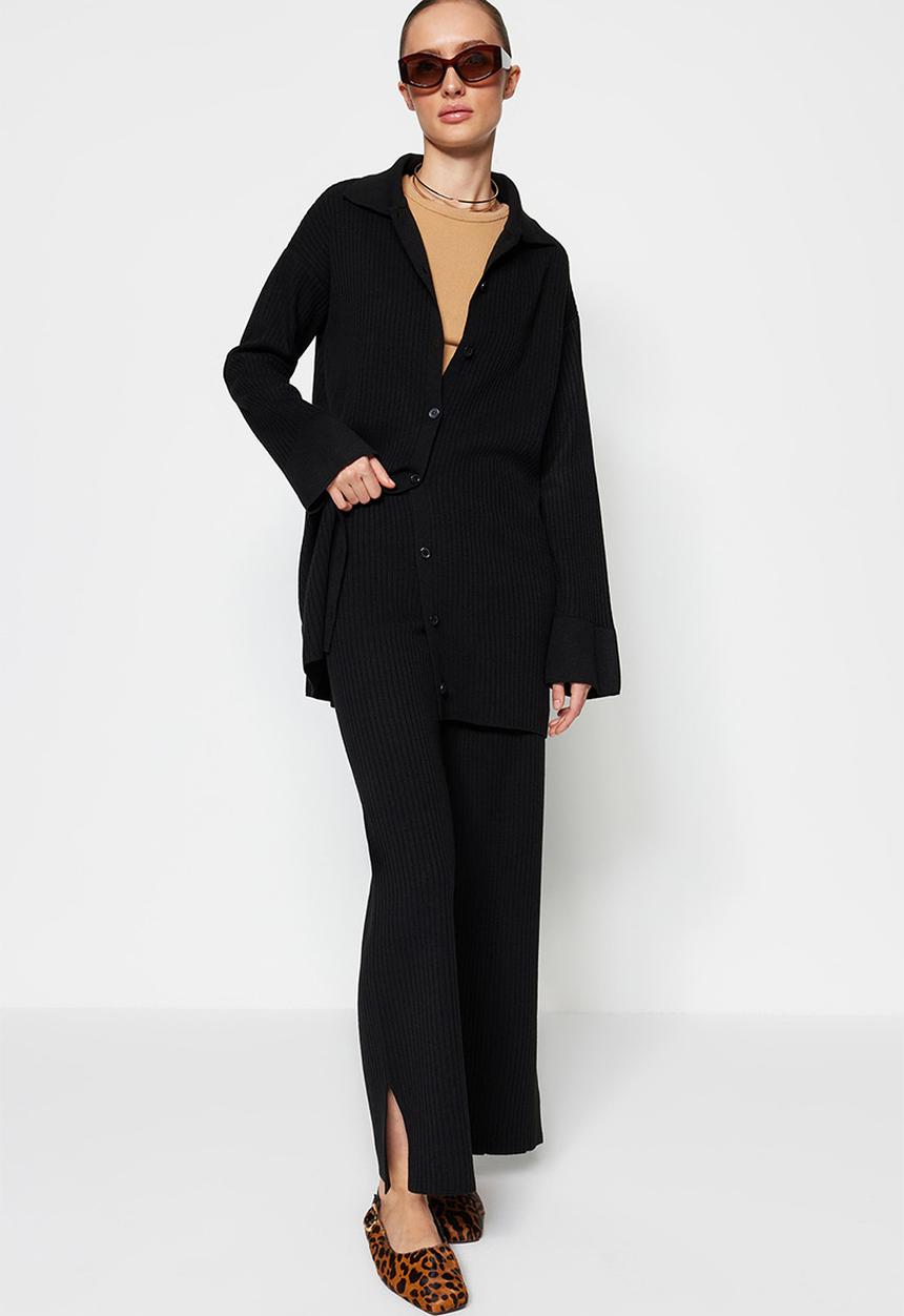 Trendyol - Slit Detailed Cardigan-Pants Knitwear Set - Black 