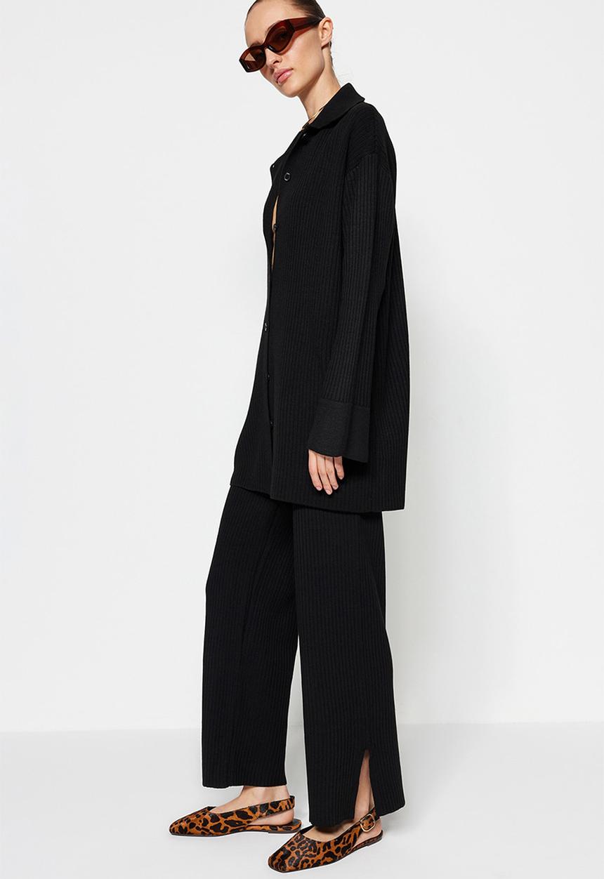 Trendyol - Slit Detailed Cardigan-Pants Knitwear Set - Black 