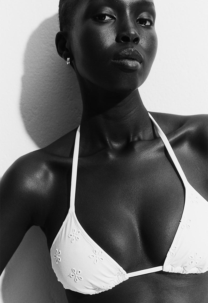 H&M - Padded triangle bikini top - white