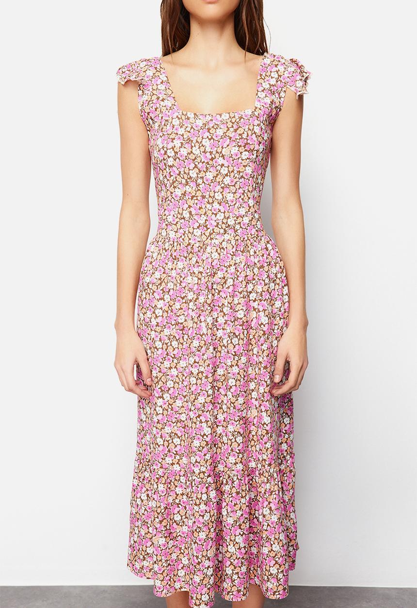 Trendyol - Floral Print Square Collar A-line Viscose Midi Woven Dress - Lilac 