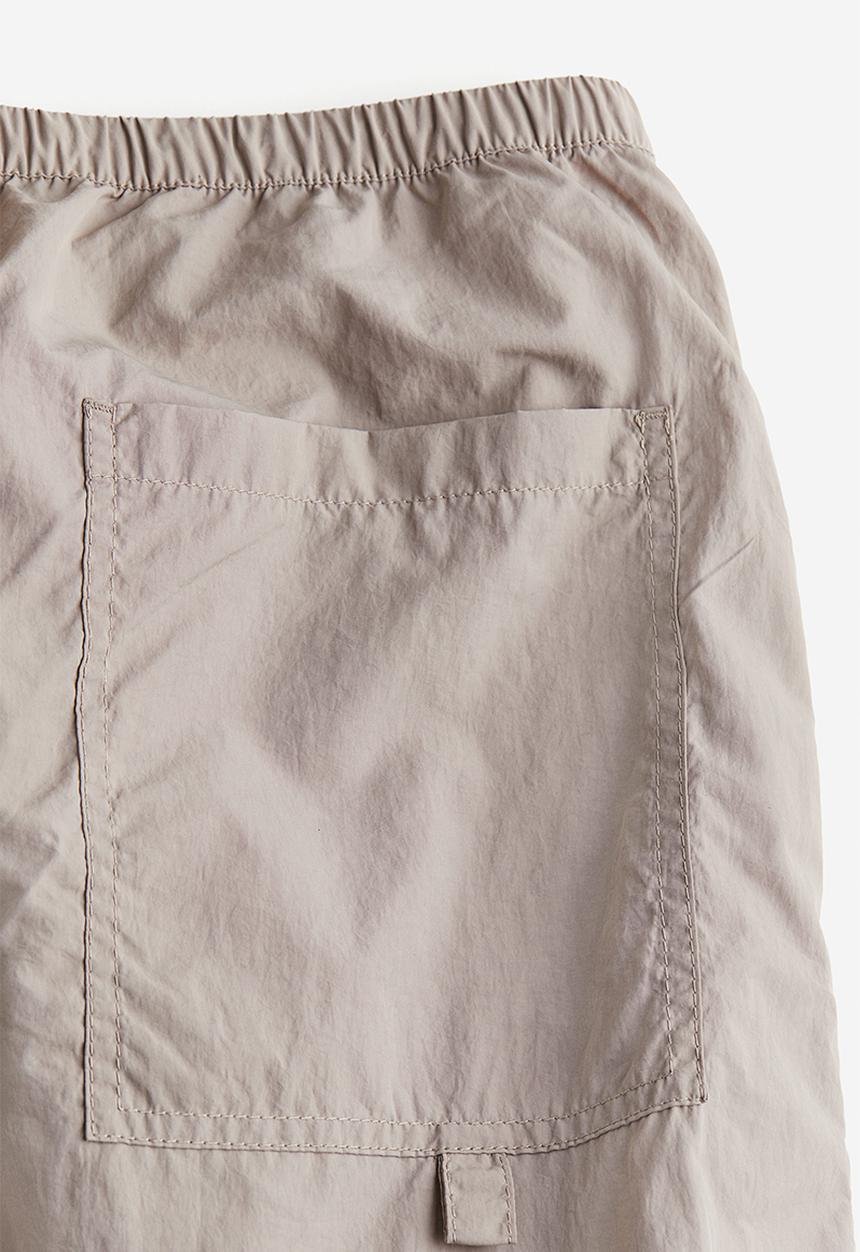 H&M - Nylon parachute trousers - beige,grey