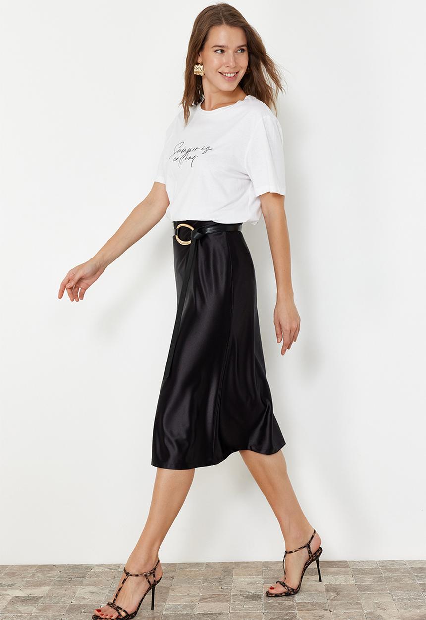 Trendyol - Premium satin a-line/alarm form midi knitted skirt - black