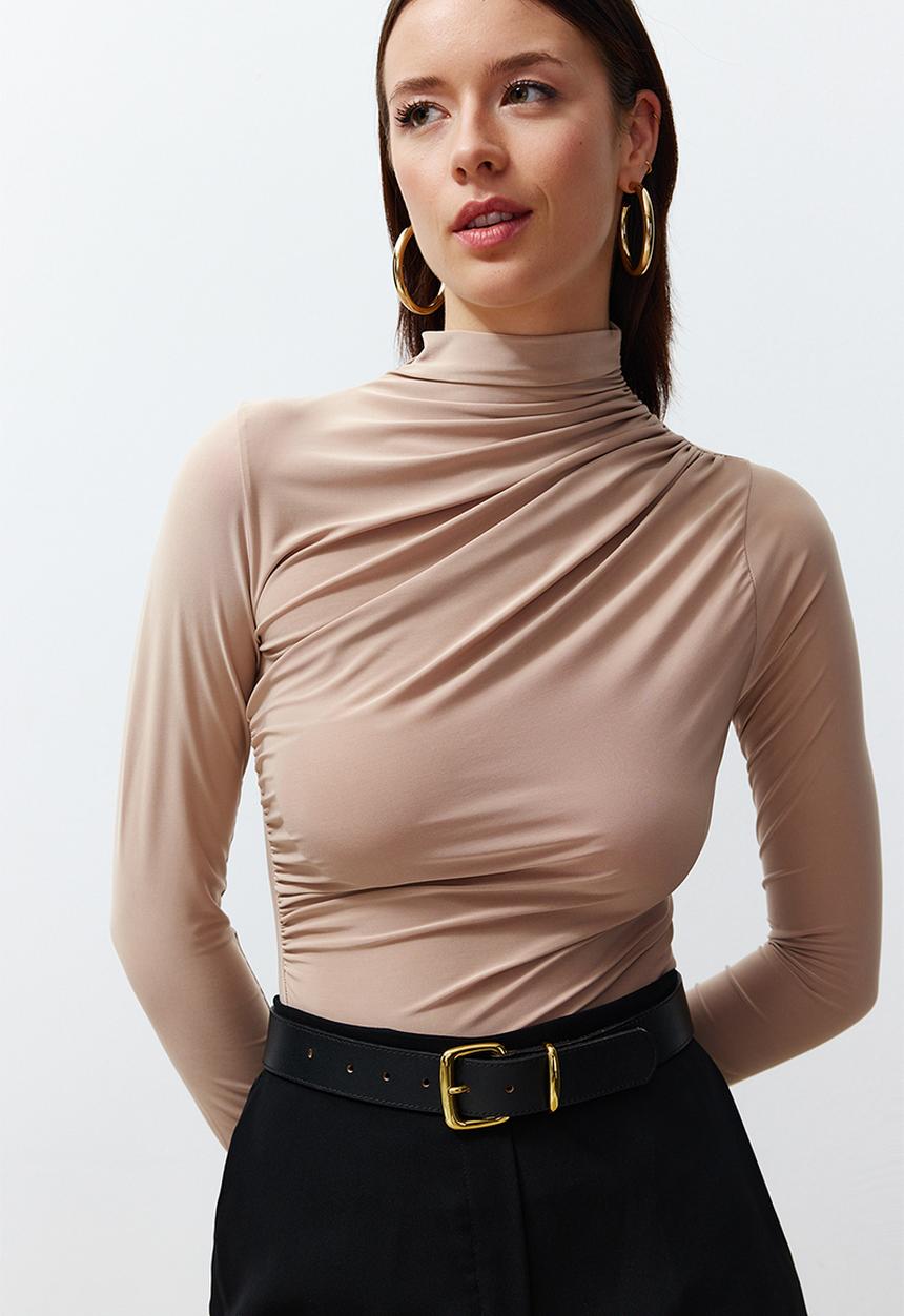 Trendyol - Gathered square neck fitted elastic knitted blouse - stone