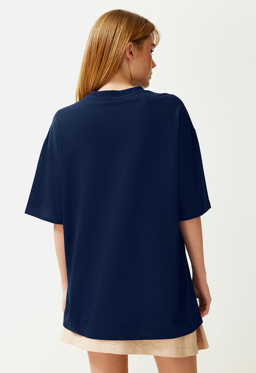 Trendyol - Printed oversize/wide fit crew neck knitted t-shirt - navy blue