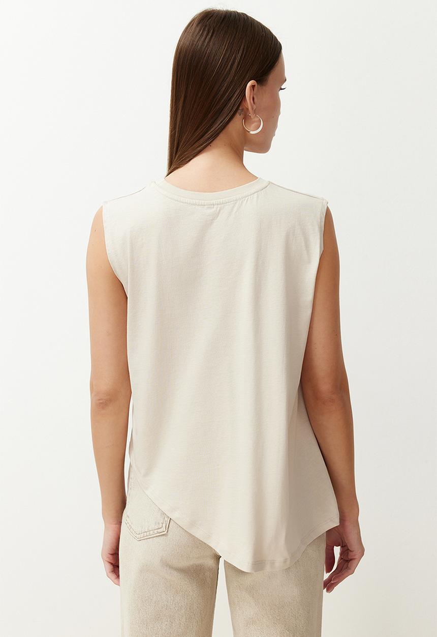 Trendyol - Asymmetrical crew neck knitted t-shirt - stone