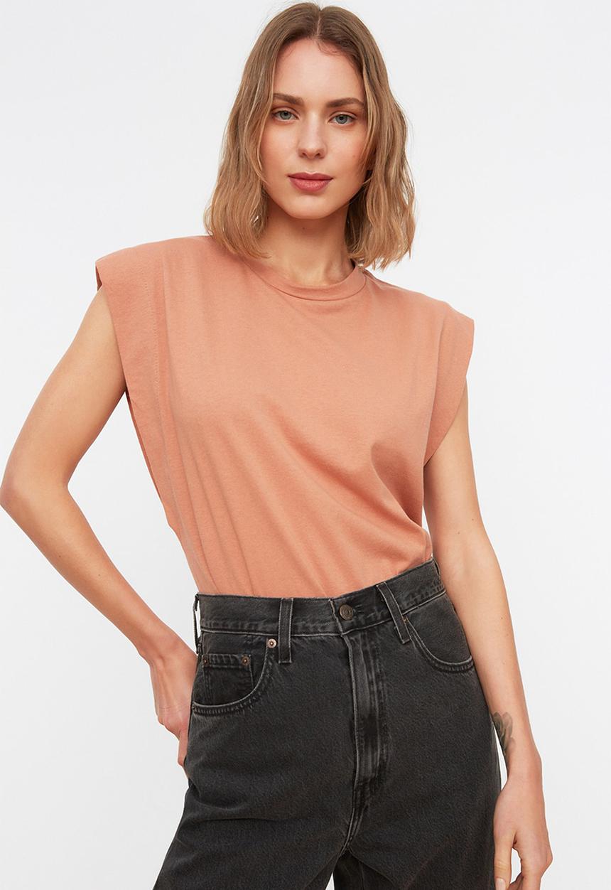 Trendyol - Padded basic crew neck knitted t-shirt - salmon