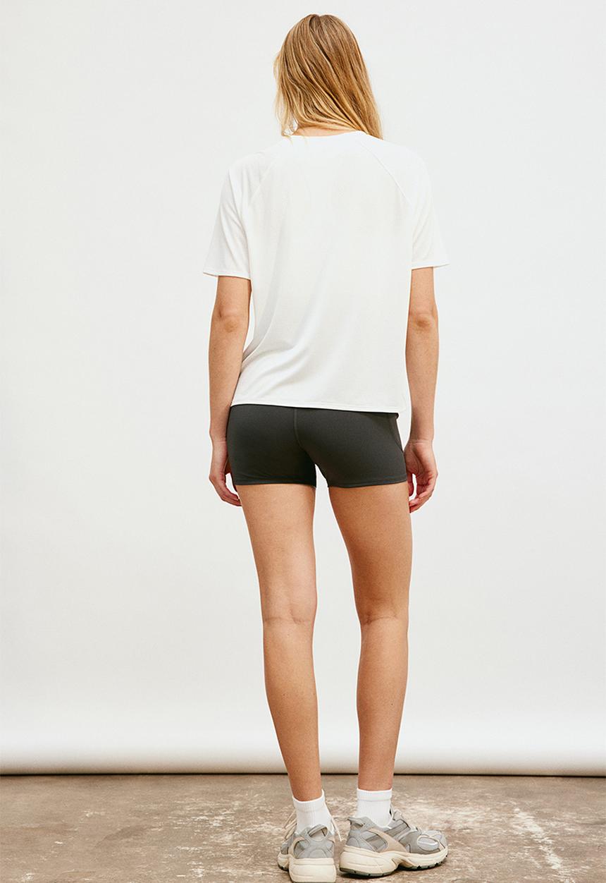 H&M - Drymove™ mesh sports T-shirt - white