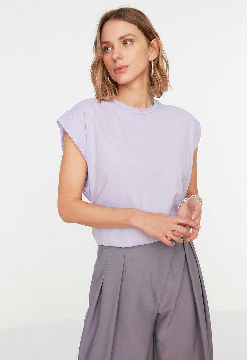 Trendyol - Padded basic crew neck knitted t-shirt - lilac
