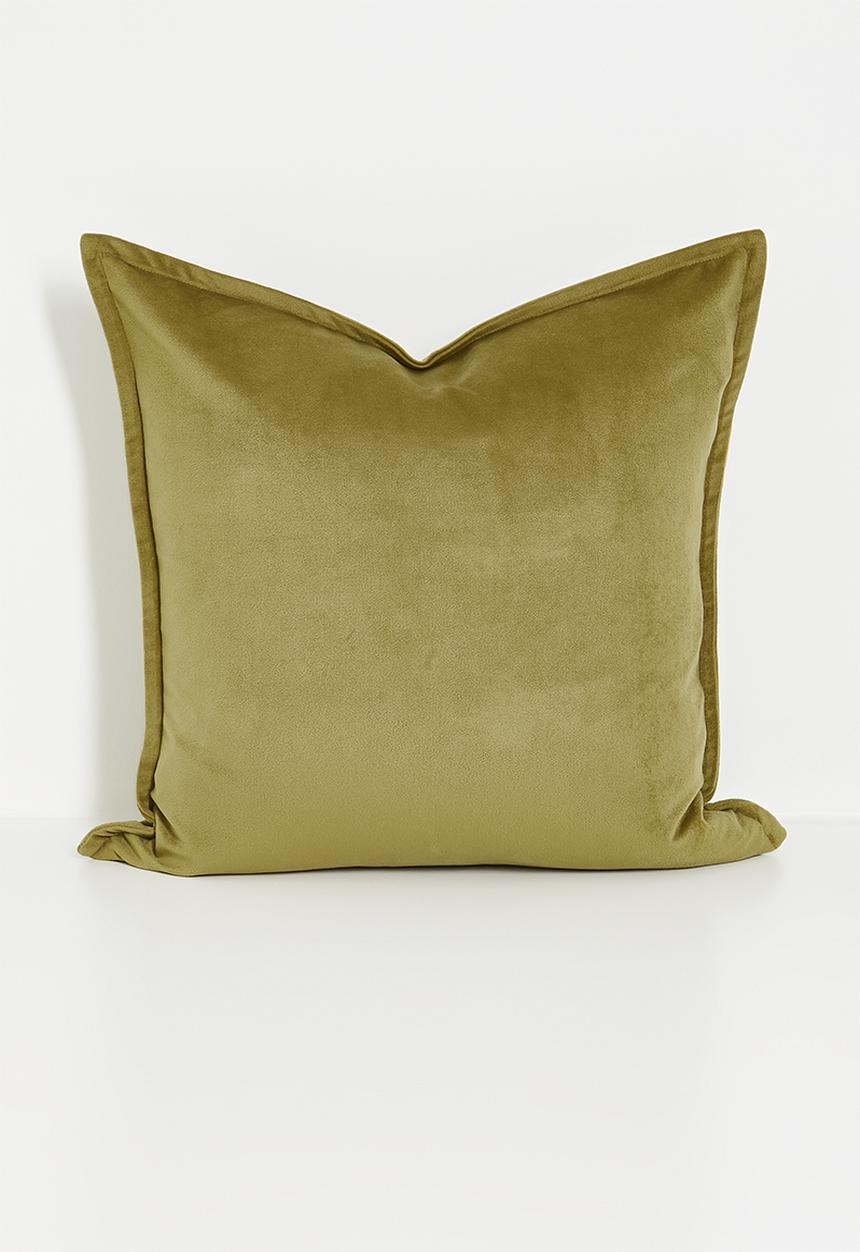 Grey Gardens - Rema velvet cushion cover - Mustard