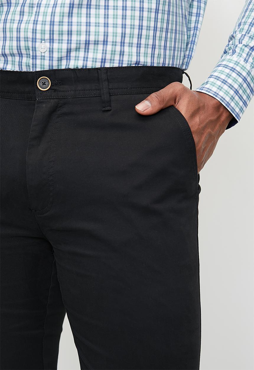 Pringle of Scotland - Jorge tailored fit chinos - black