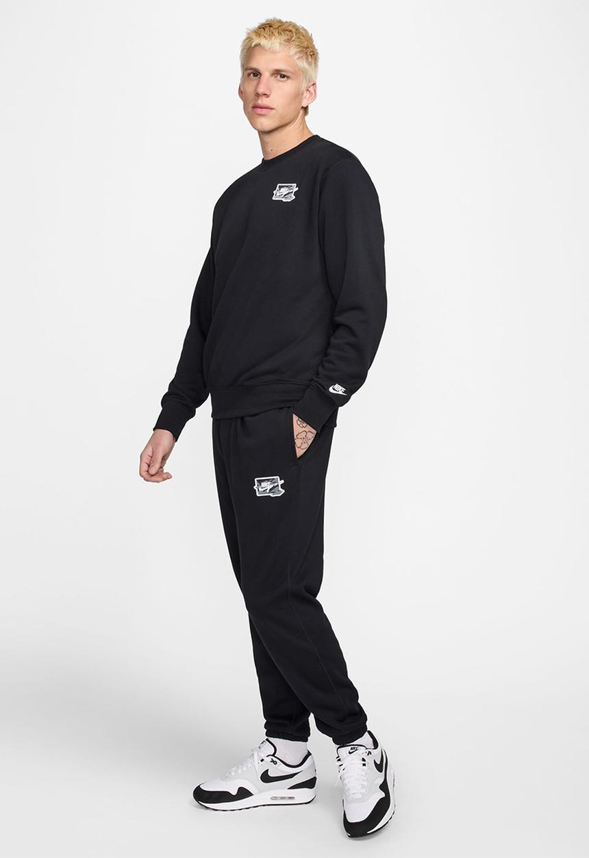 Nike - Nike Club Crew Bolt sweatshirt - black/white