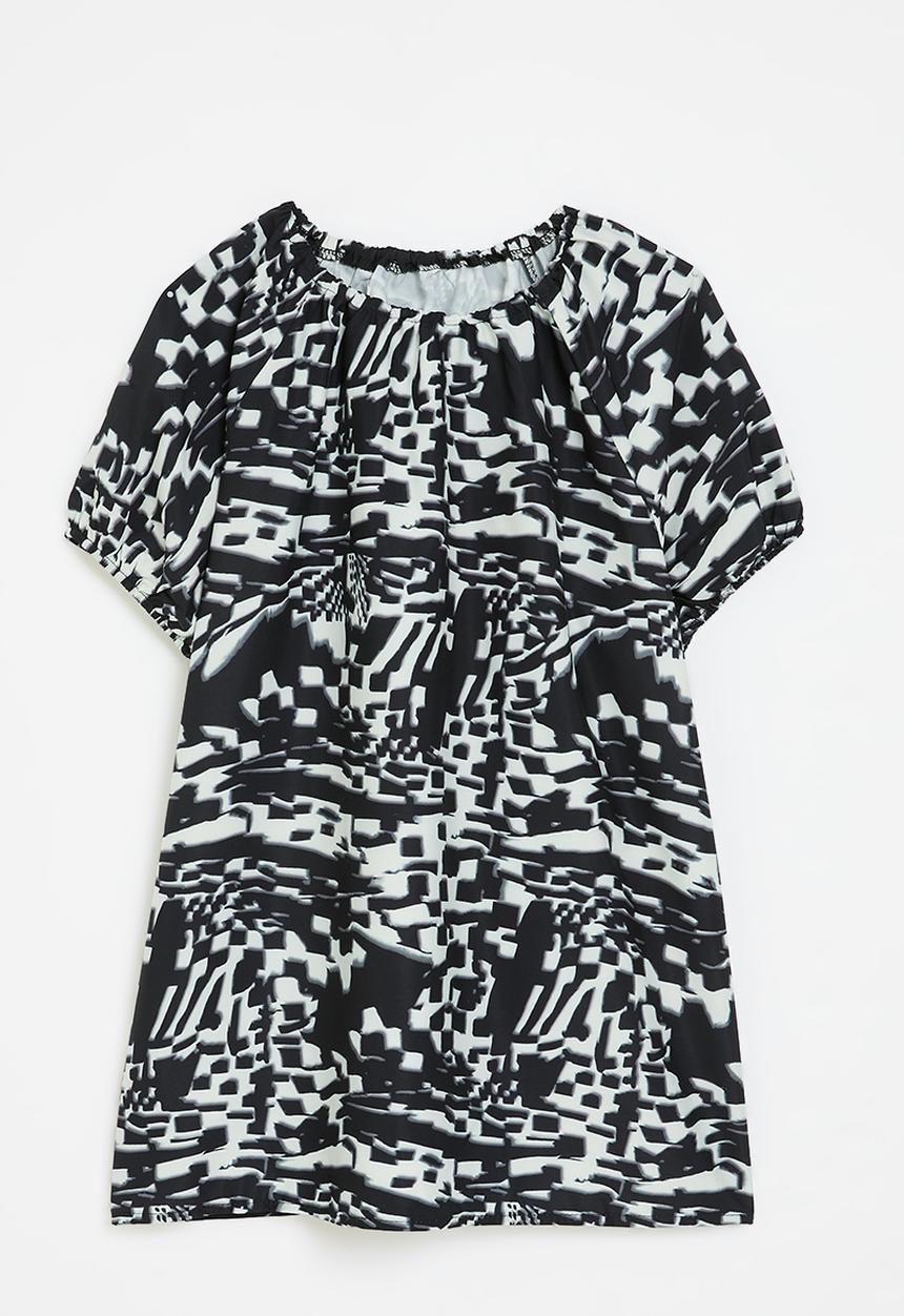 Pop Candy - Puff sleeve dress - black & white