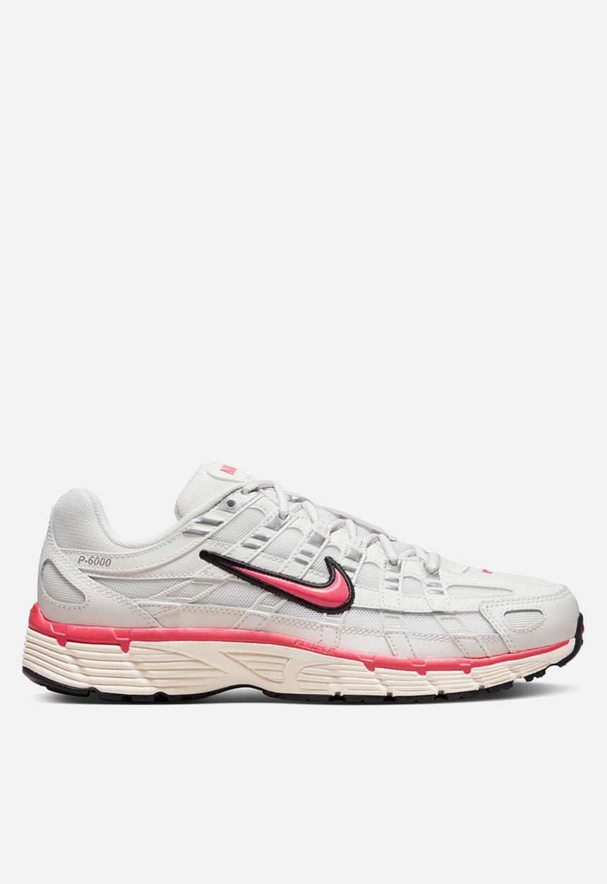 Nike - P-6000