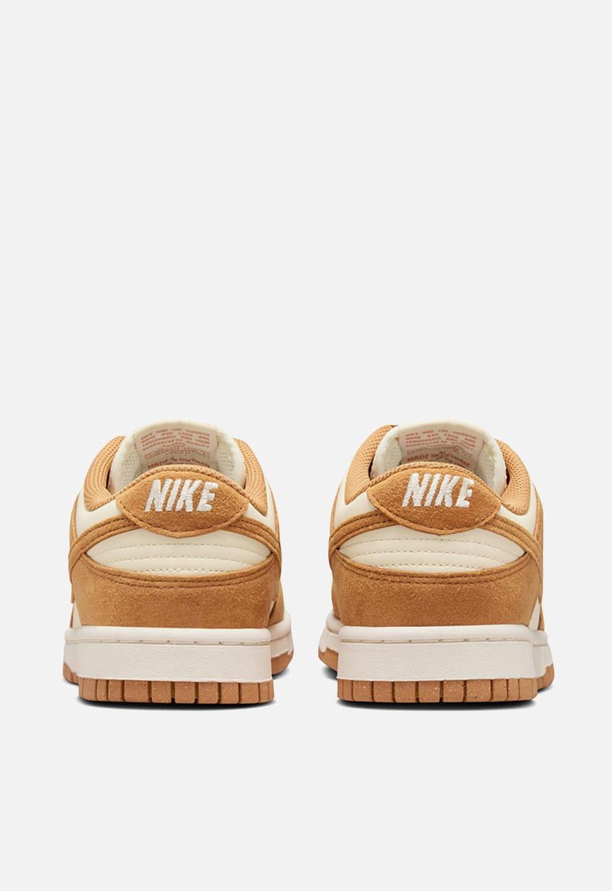 Nike - Dunk Low