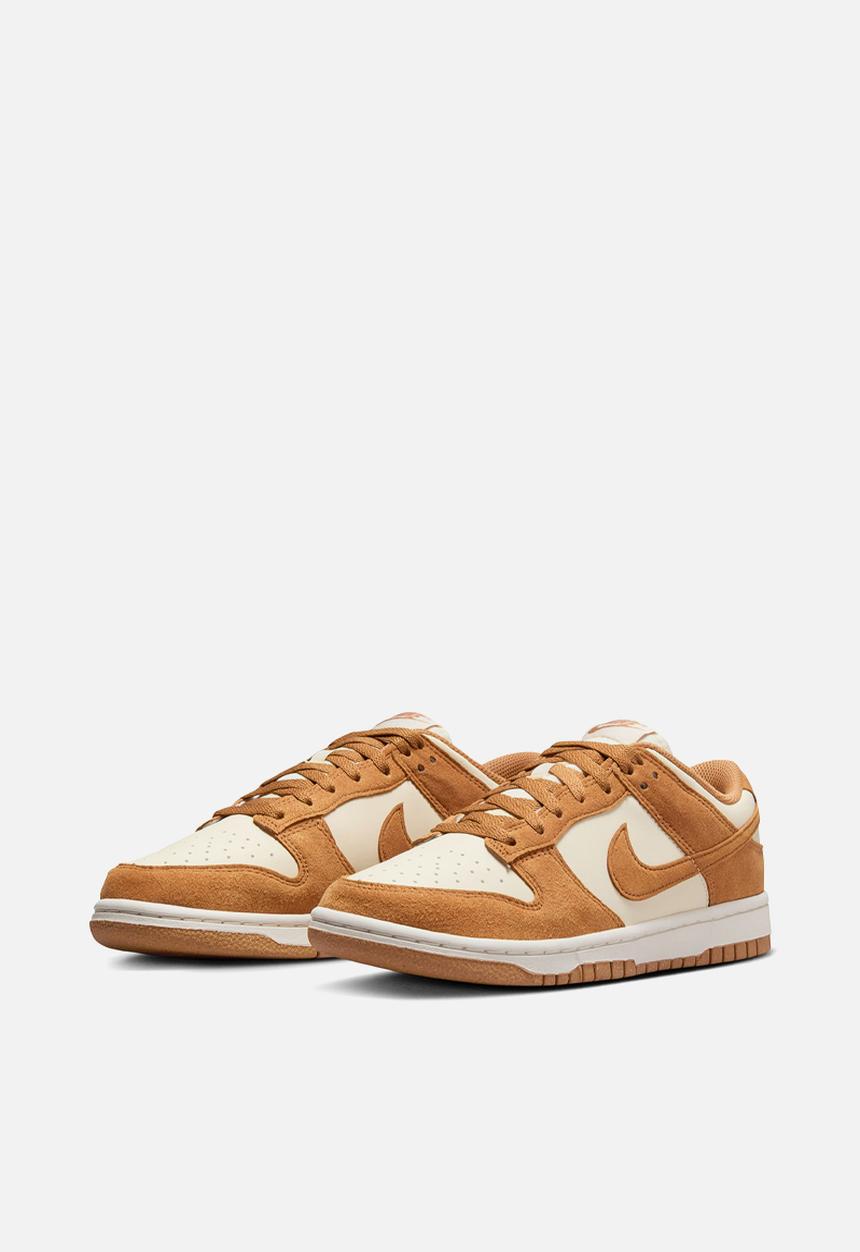 Nike - Dunk Low