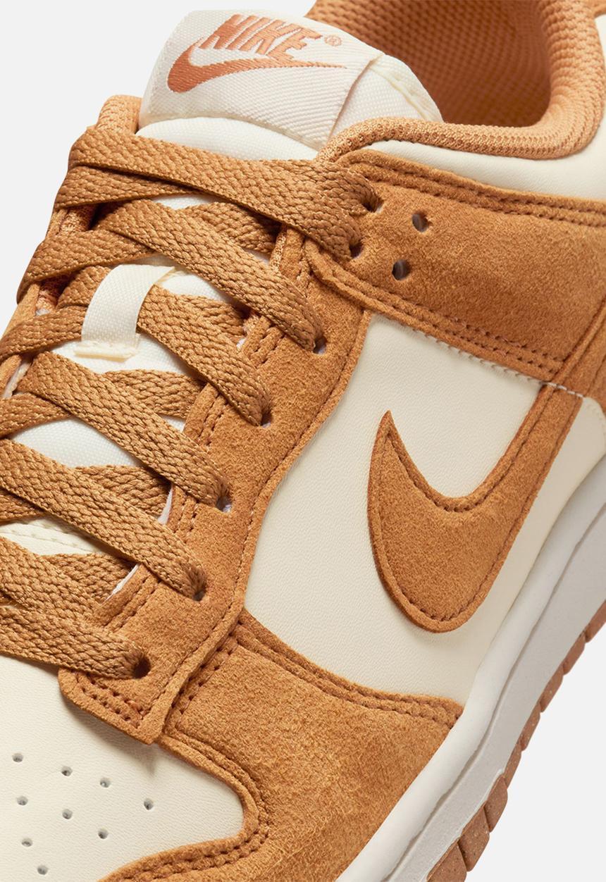 Nike - Dunk Low