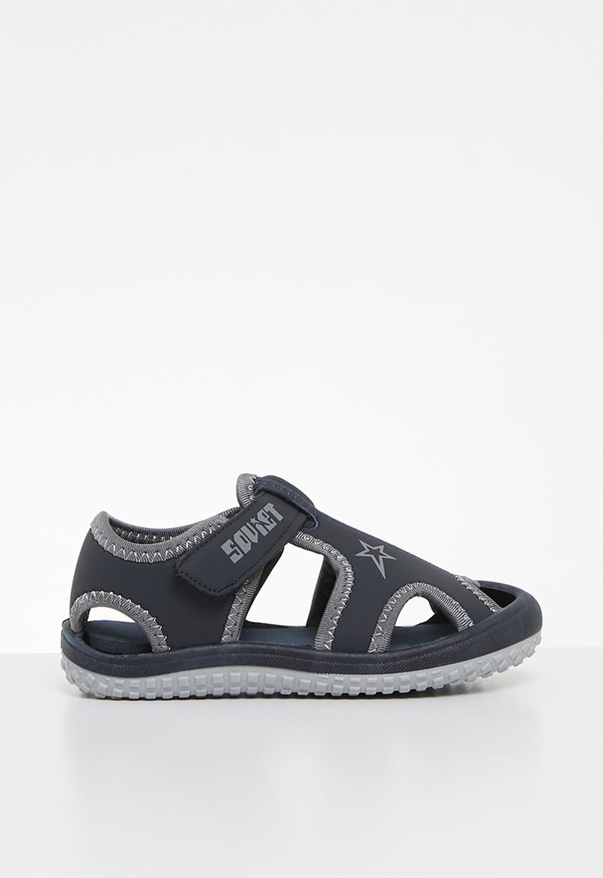 SOVIET - I singh 24 - black mono