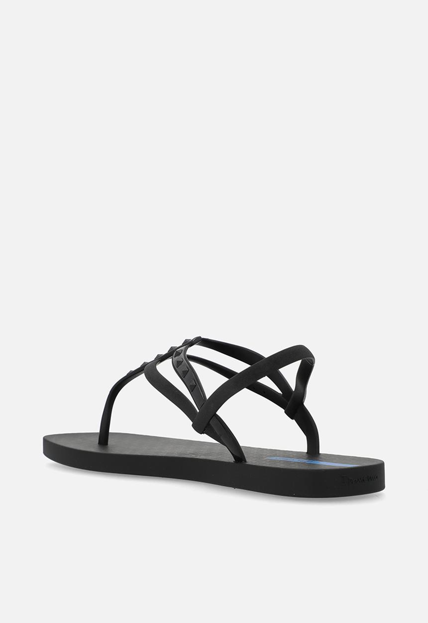 Ipanema - Class edge studs thong - black
