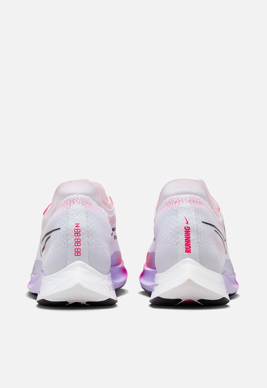 Nike - Streakfly