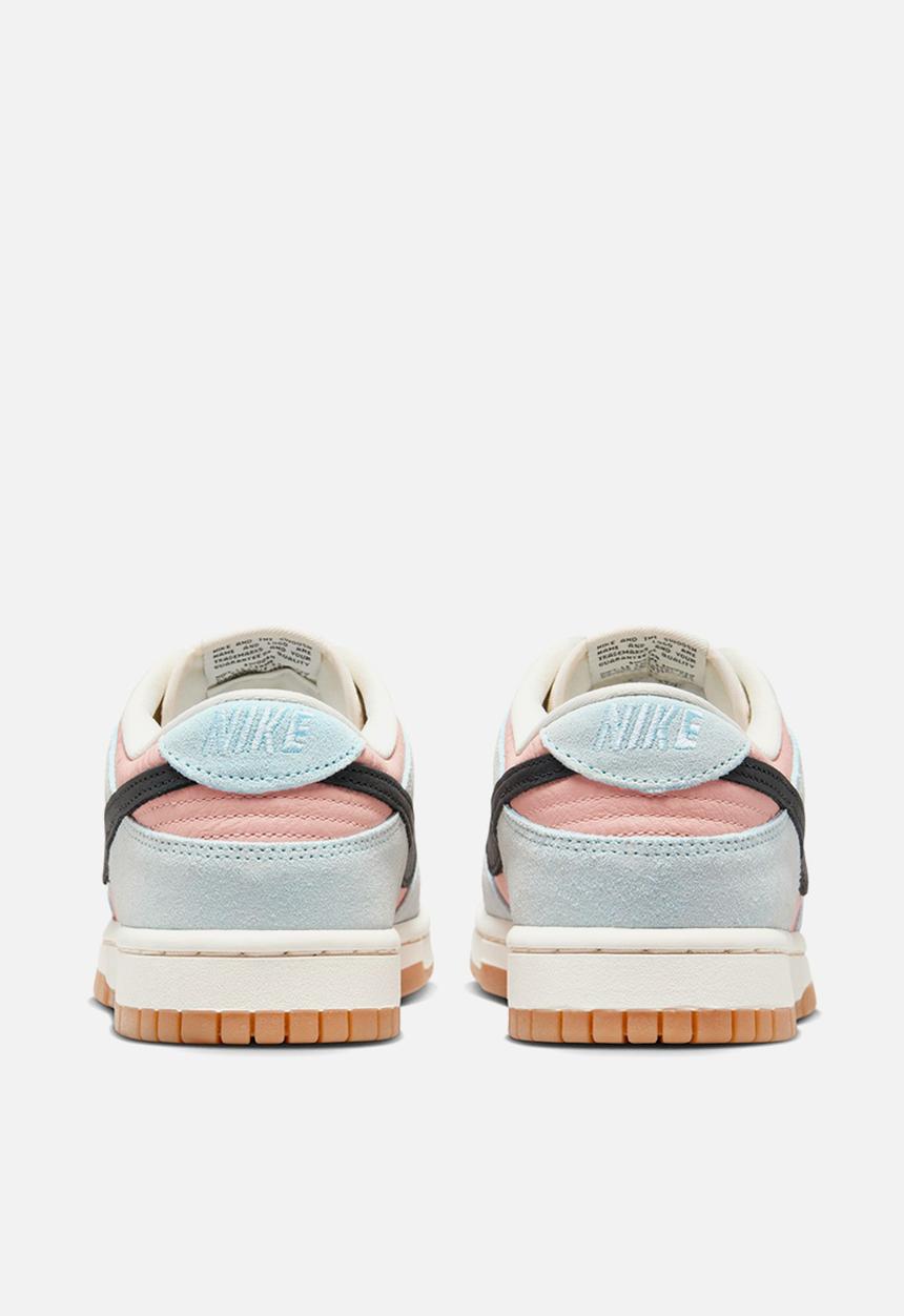 Nike - Dunk Low