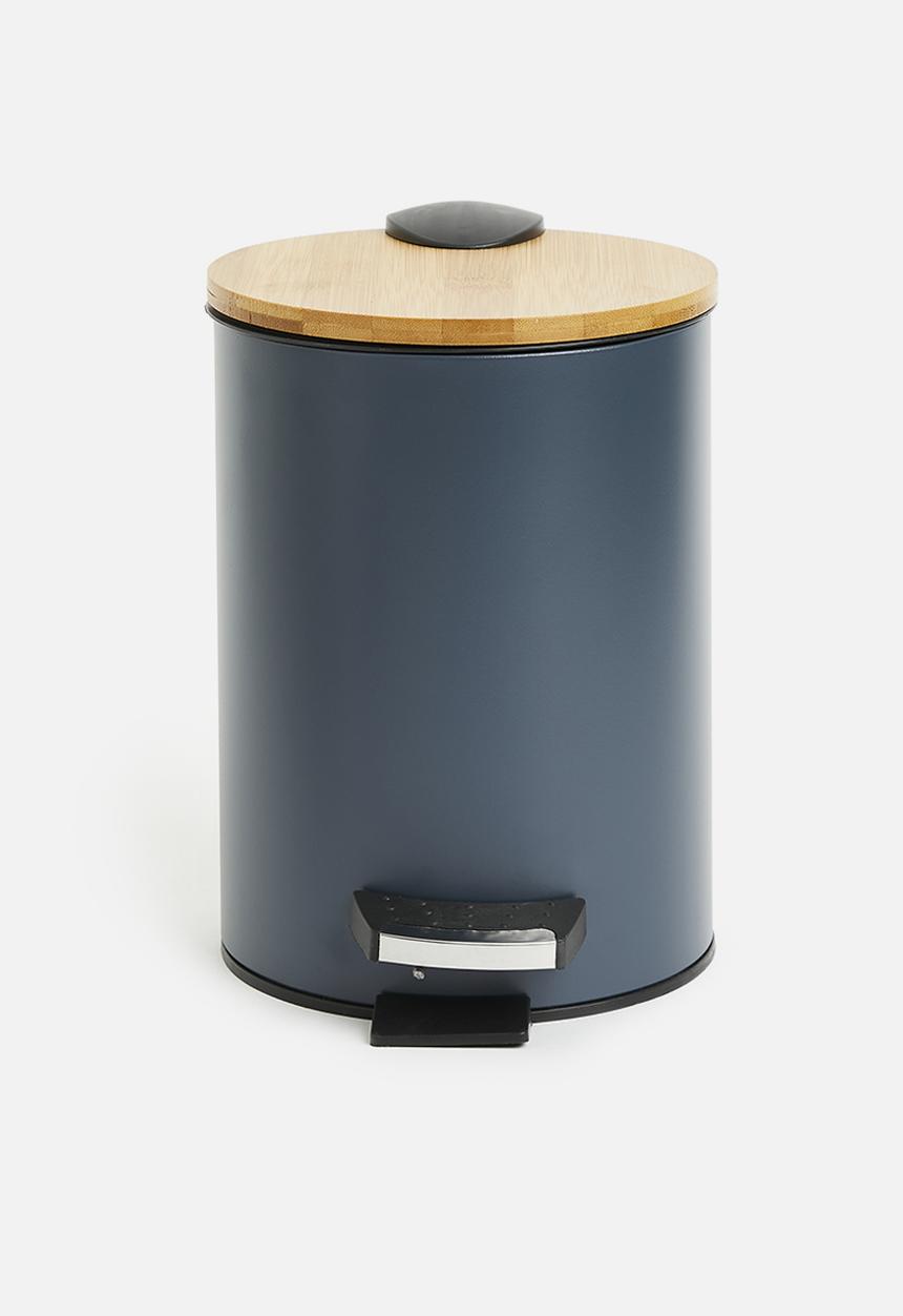 Bathroom Solutions - 3L Bamboo lid pedal bin - grey
