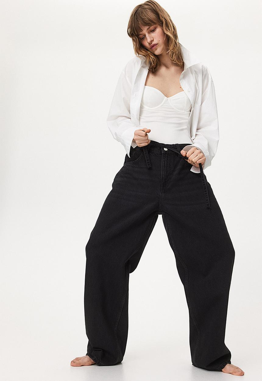 H&M - Super baggy low jeans - black